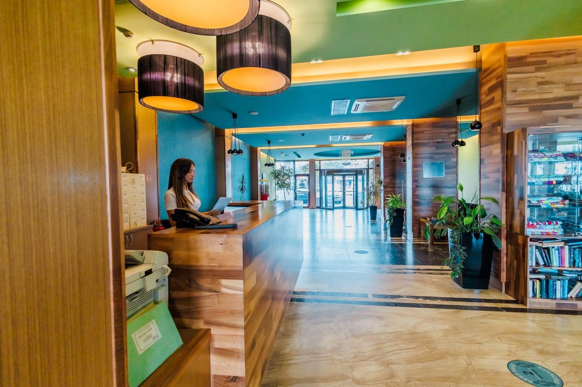 Mirage Hotel Nesebar Buitenkant foto